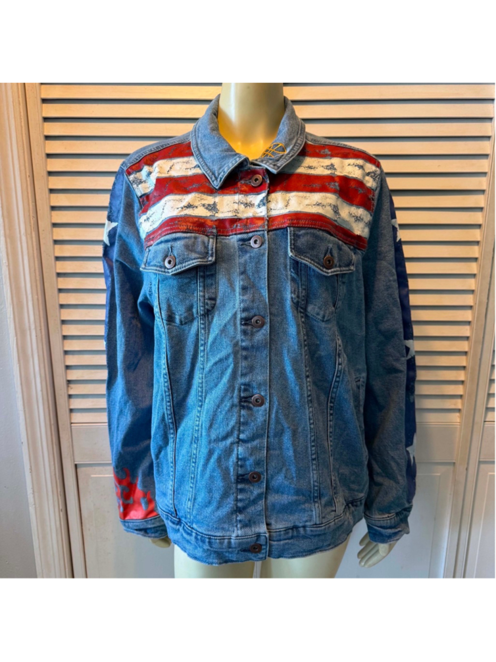 Women's Her Universe Captain America Jean Jacket Plus 2X